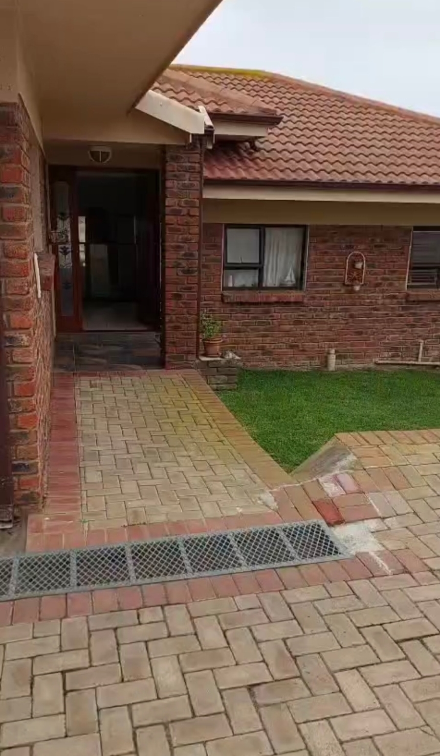 3 Bedroom Property for Sale in Hartenbos Central Western Cape
